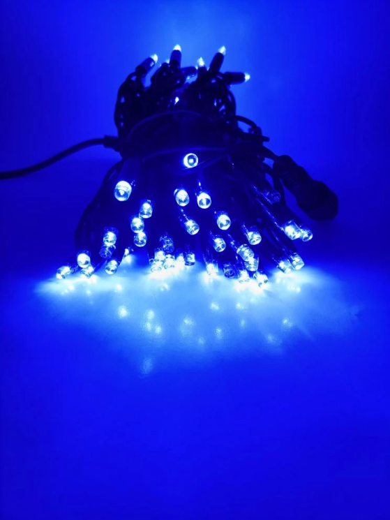 Гирлянда уличная 10м. на толстом черном проводе, свечение Красный с мерцанием (арт. XL10-blue)