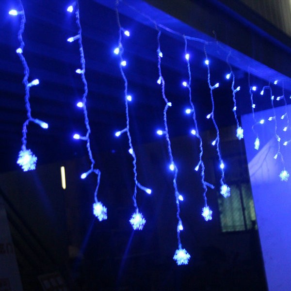 Гирлянда уличная "Бахрома-Снежинки" 2,5м*40/50/60 см 69 ламп LED, цвет свечения Синий, нить прозрачная (можно соединять)